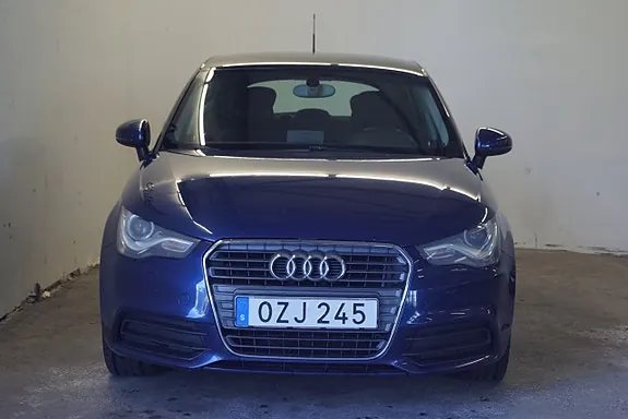 Audi A1 2014 photo 3