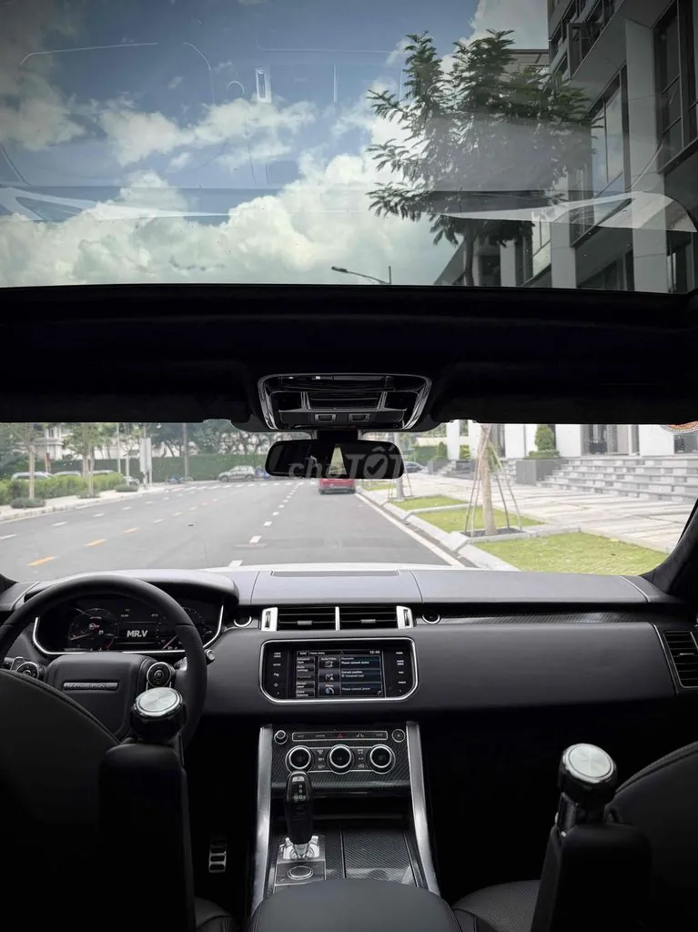 Land Rover Range Rover Sport 2016 photo 5