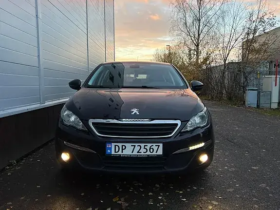 Peugeot 308 2015 photo 2