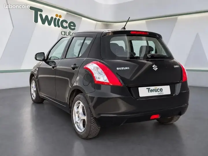 Suzuki Swift 2014 photo 3