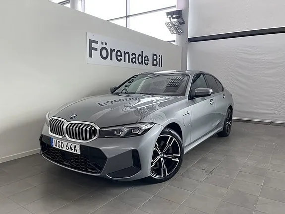 BMW 330E