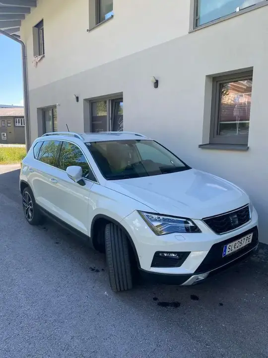 Seat Ateca 2017 photo 2