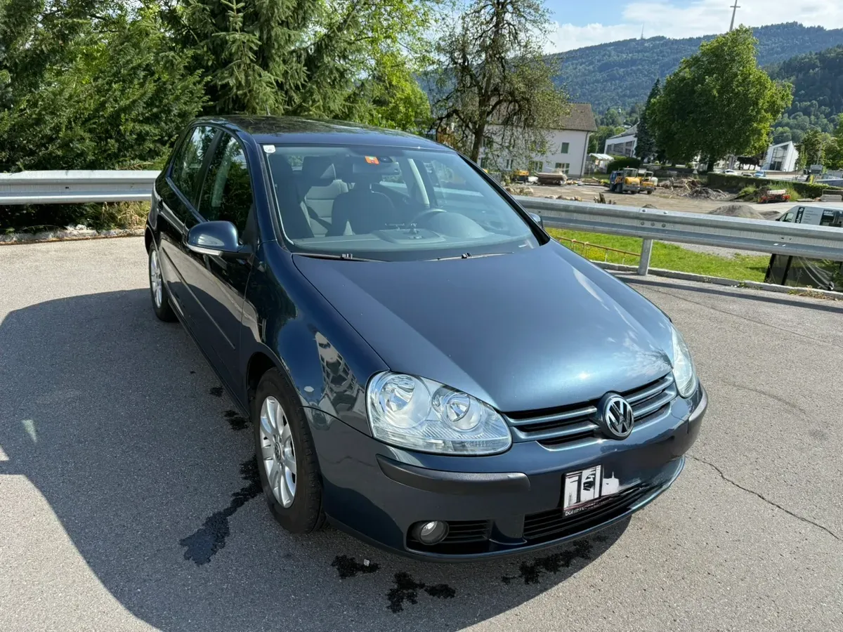 Volkswagen Golf 2005 photo 2