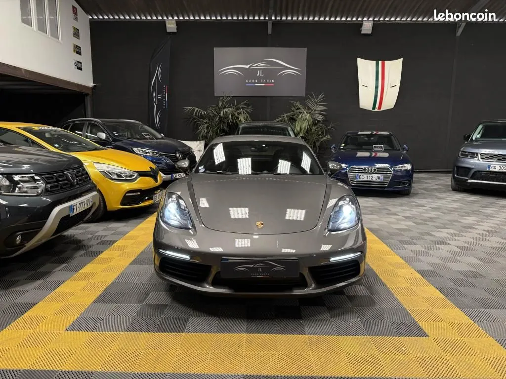 Porsche Cayman 2018 photo 2