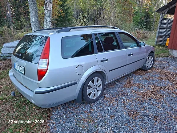 Ford Mondeo 2004 photo 2
