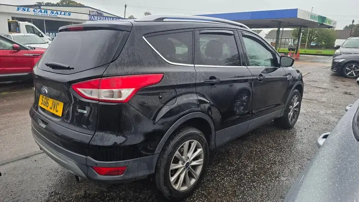 Ford Kuga 2016 photo 3