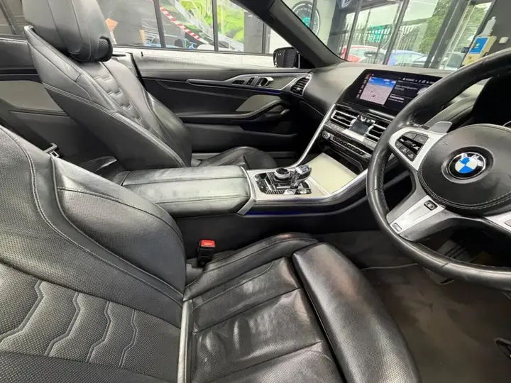 BMW 8 Series 2019 photo 4