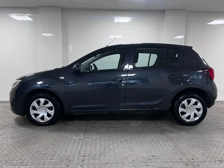 Dacia Sandero 2019 photo 3