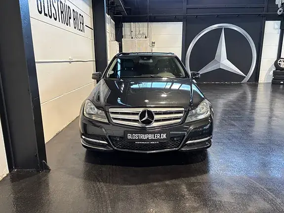 Mercedes-Benz C200 2011 photo 2