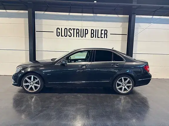 Mercedes-Benz C200 2011 photo 4