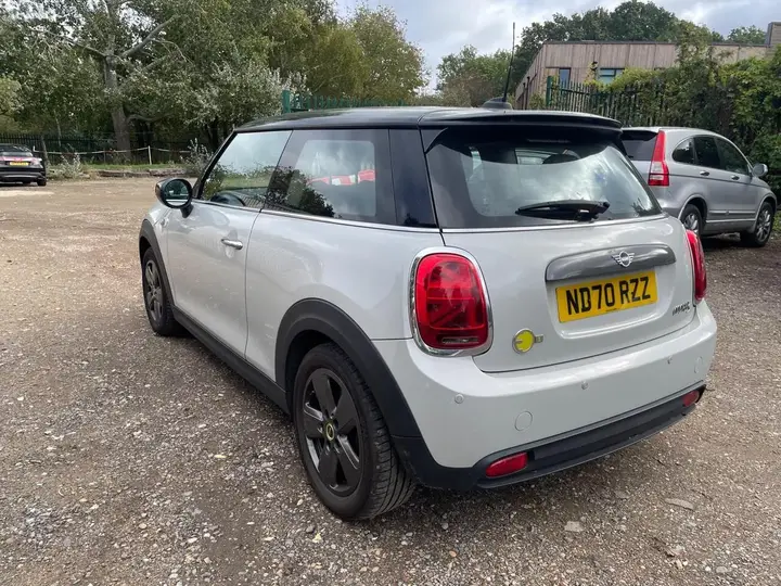 Mini Cooper Se 2020 photo 2