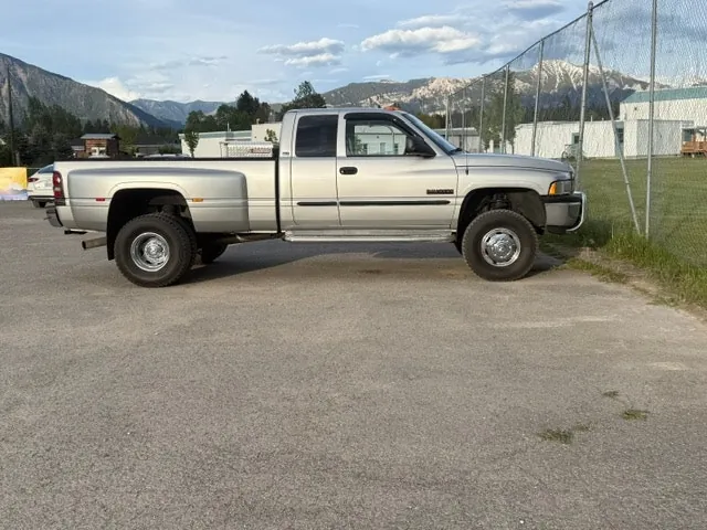 Ram 3500 2001 photo 2