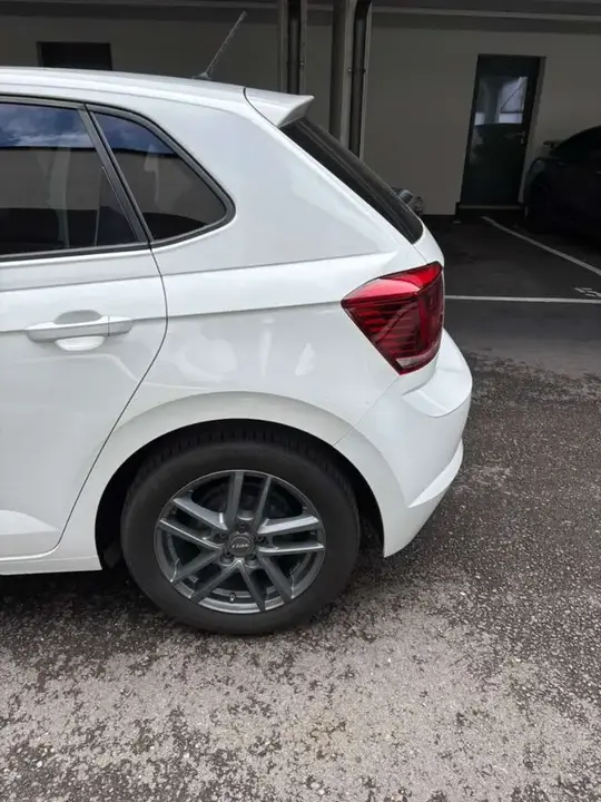 Volkswagen Polo 2018 photo 3