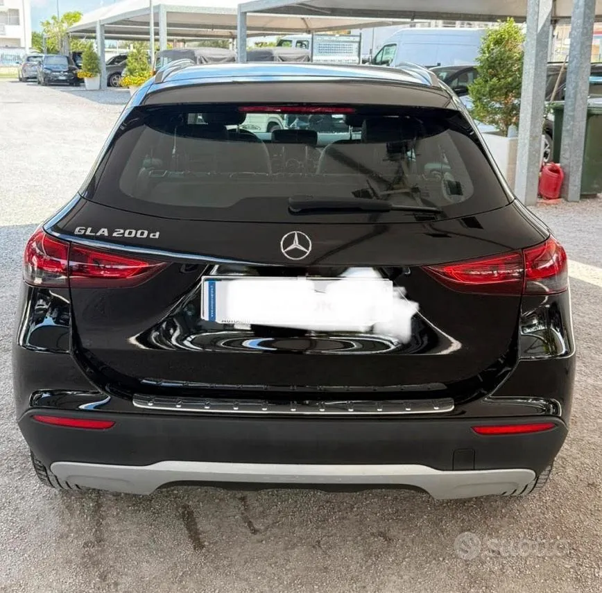 Mercedes-Benz Gla 2023 photo 3