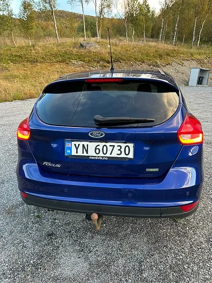 Ford Focus 2014 photo 3