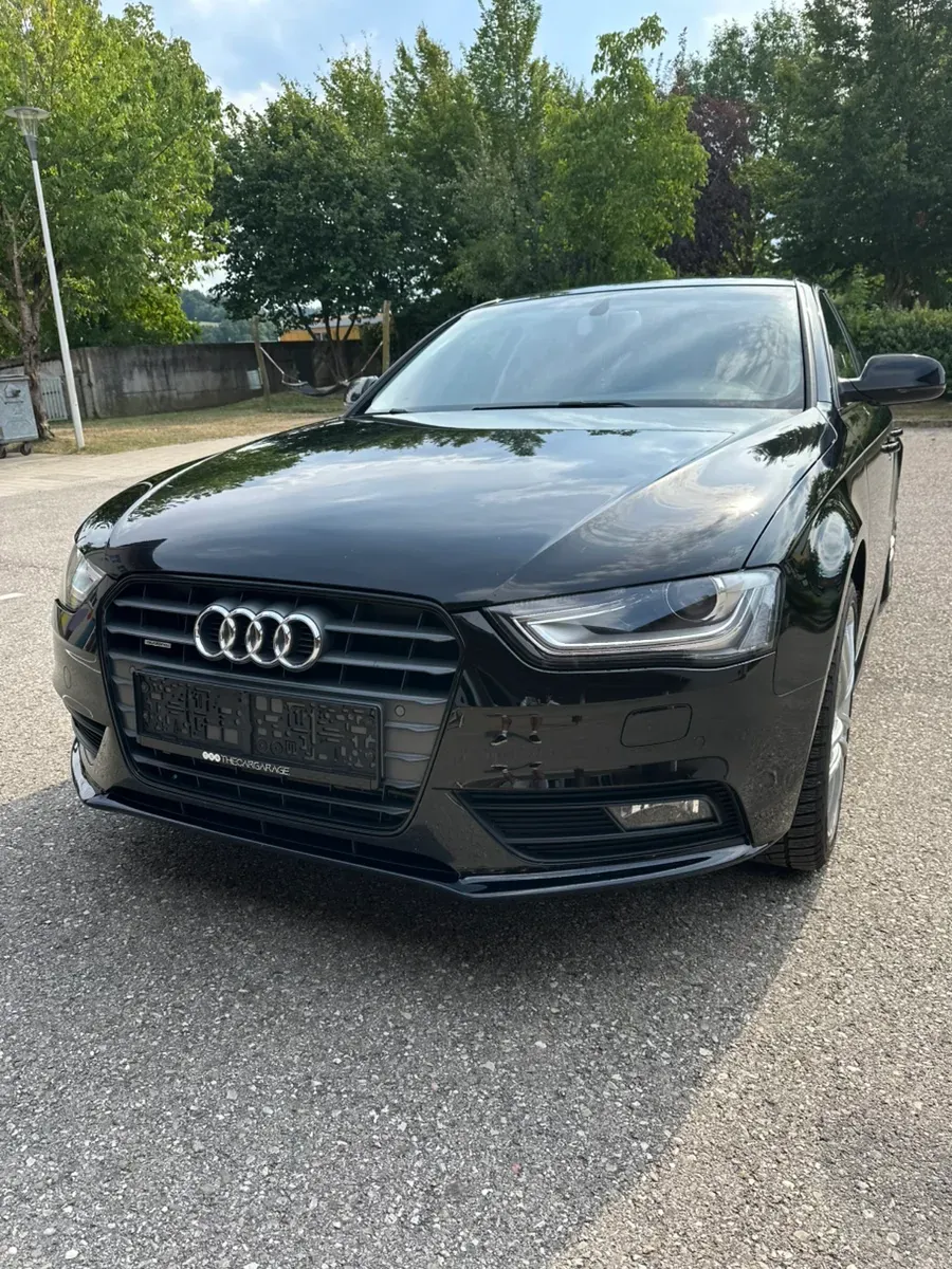 Audi A4 2014 photo 2