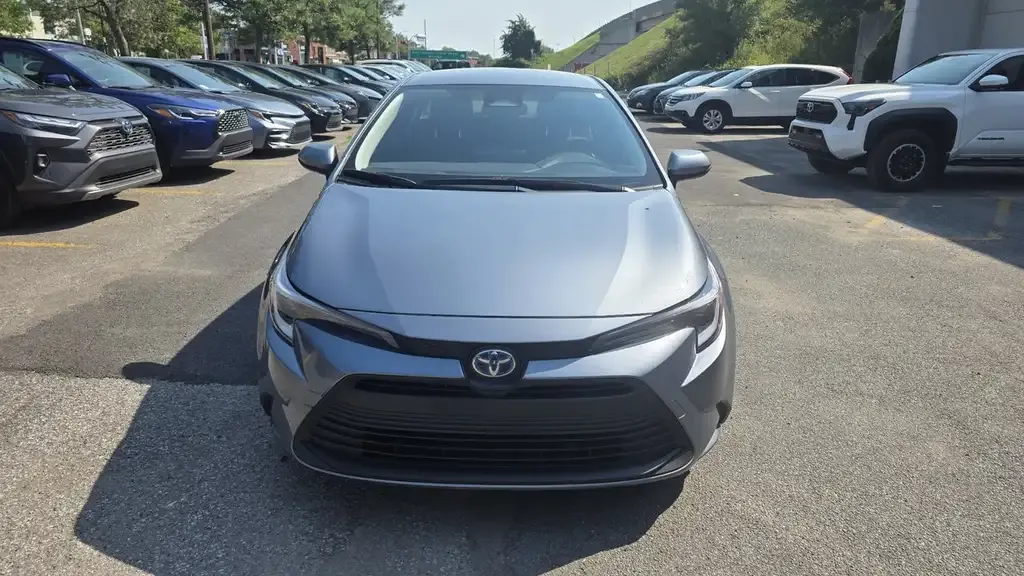 Toyota Corolla 2024 photo 2