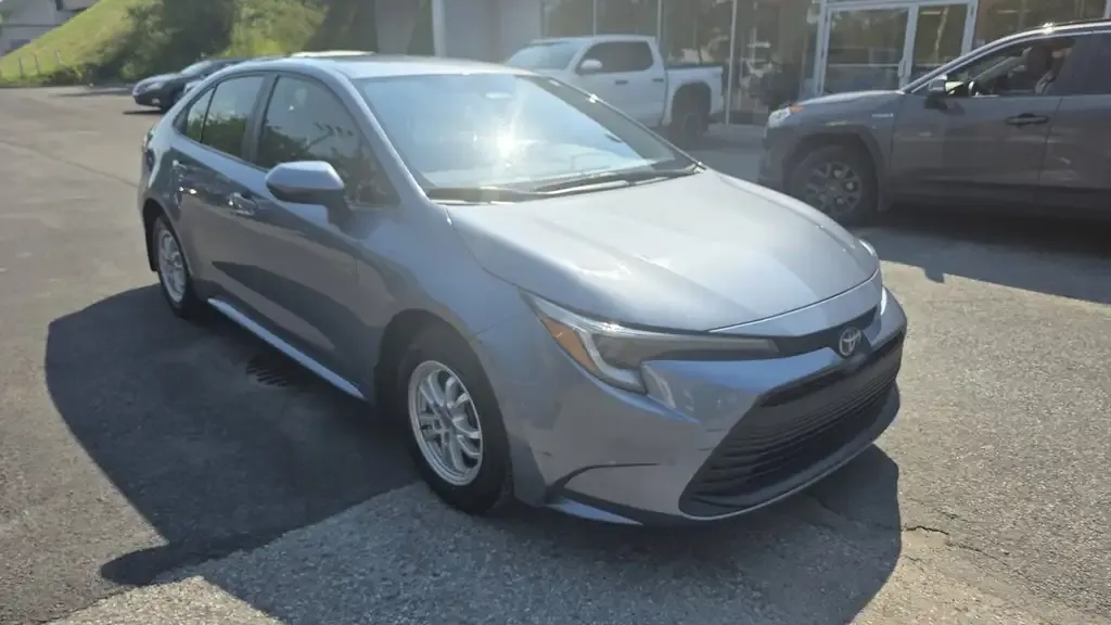 Toyota Corolla 2024 photo 3