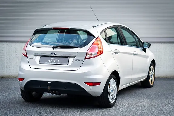 Ford Fiesta 2013 photo 3