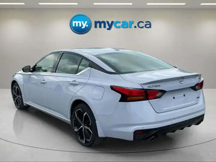 Nissan Altima 2024 photo 4