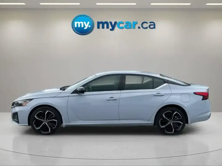 Nissan Altima 2024 photo 3