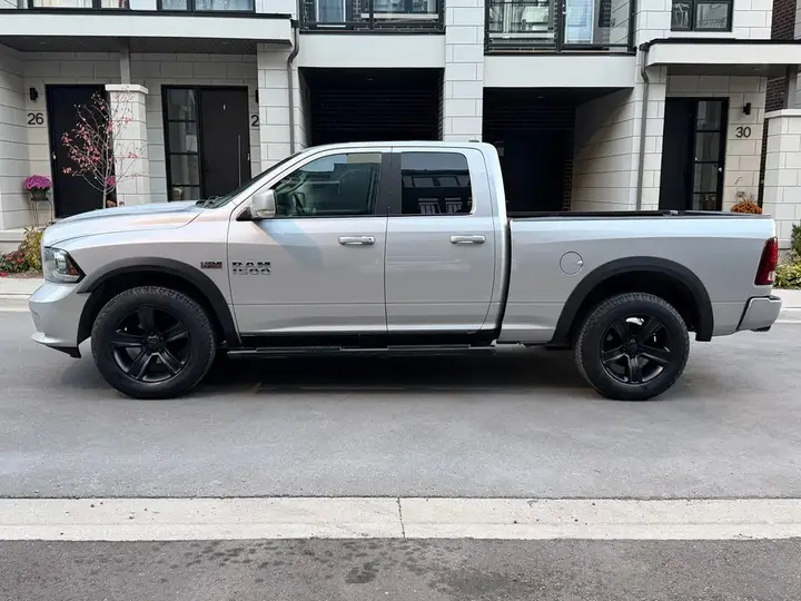 Dodge Ram 1500 2014 photo 5