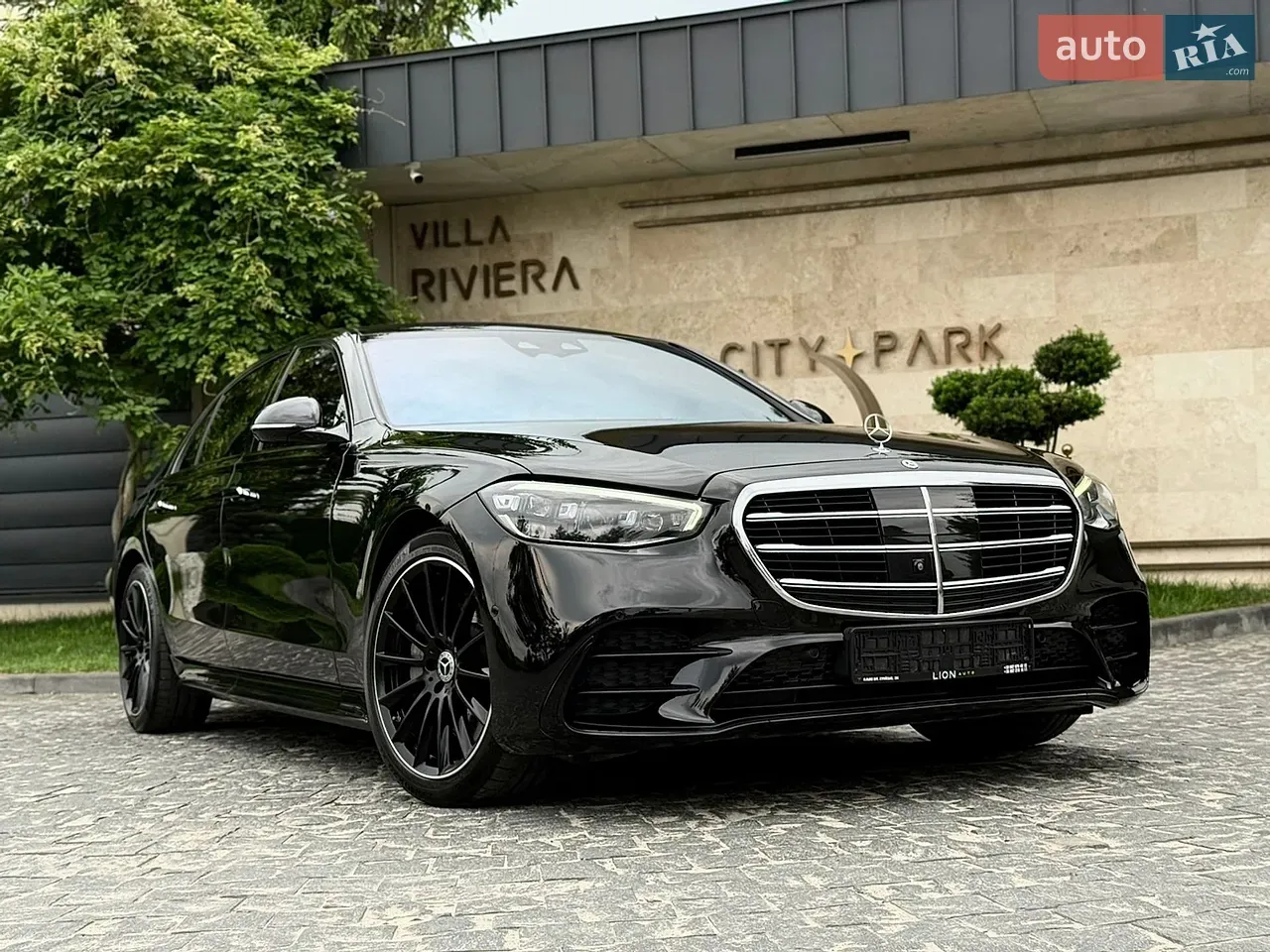 Mercedes-Benz S-Class 2022 photo 2