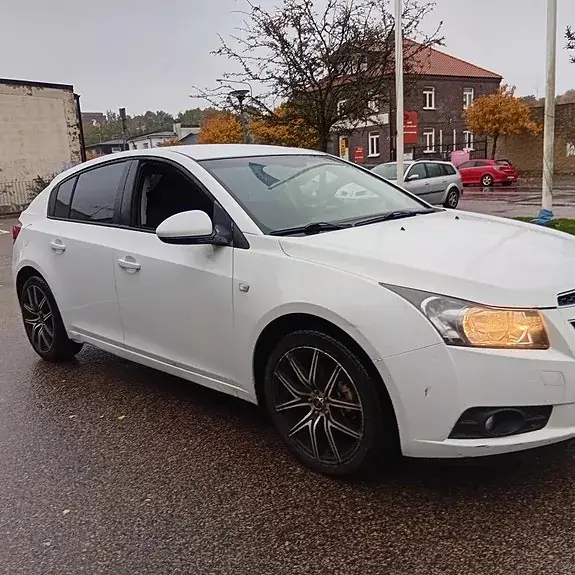 Chevrolet Cruze 2012 photo 4