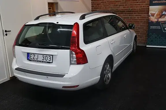 Volvo V50 2011 photo 5