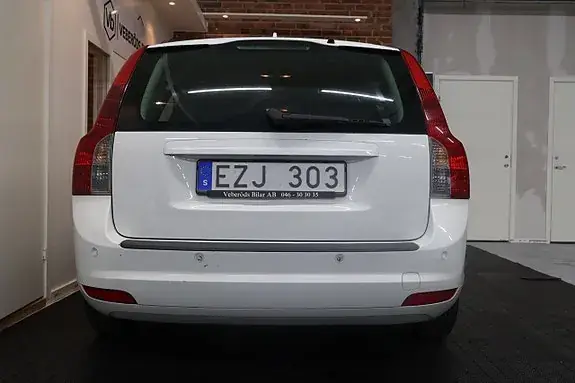 Volvo V50 2011 photo 4