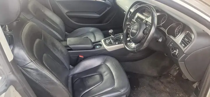 Audi A5 2012 photo 5