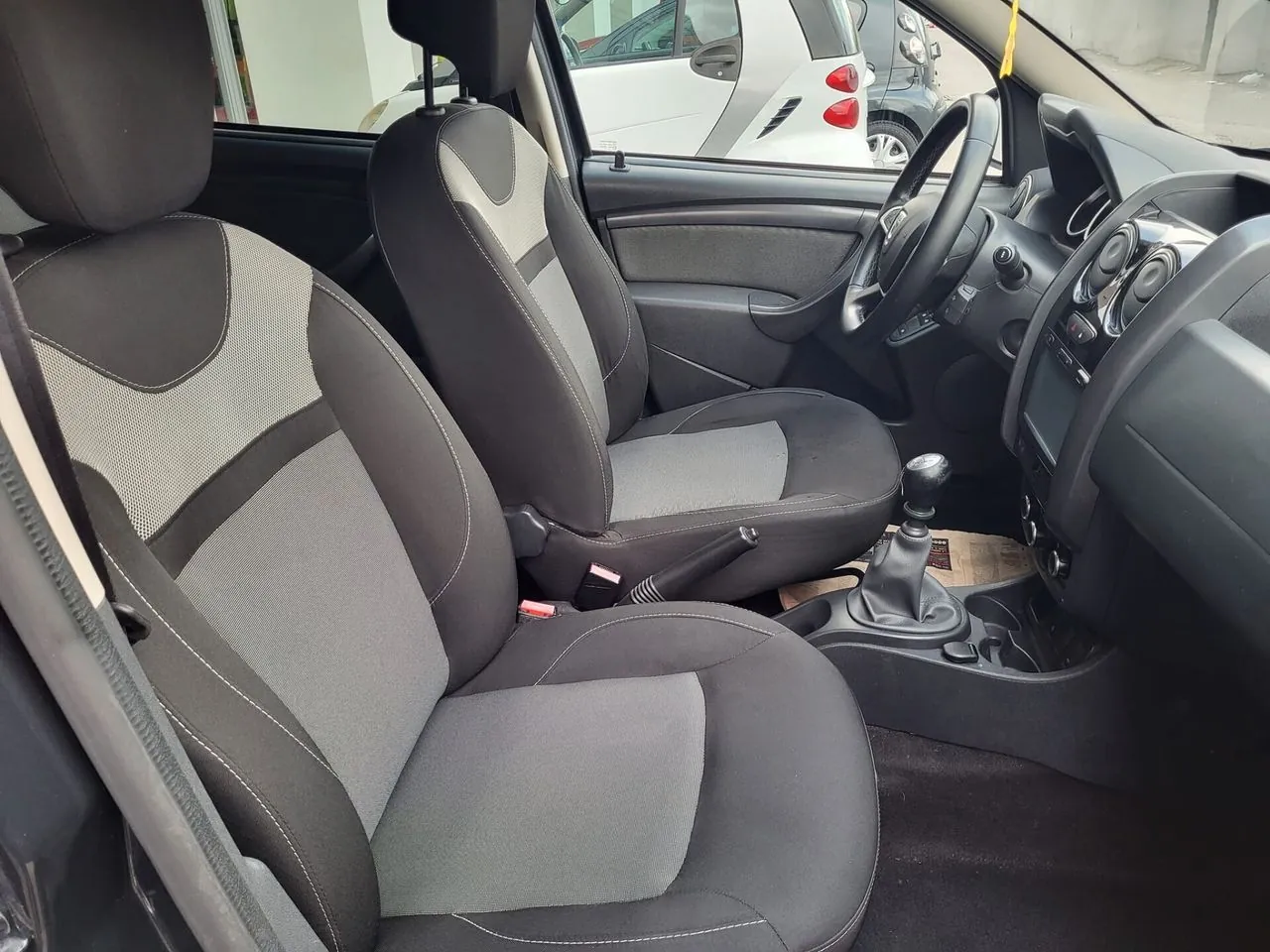 Dacia Duster 2017 photo 5