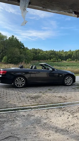 BMW 320I