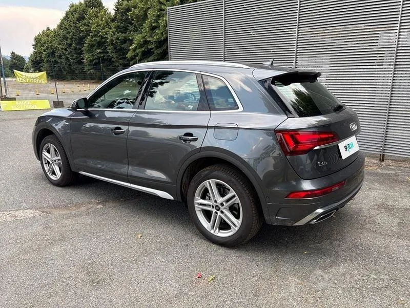 Audi Q5 2023 photo 3