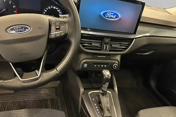 Ford Focus 2022 photo 4