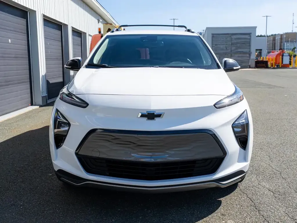 Chevrolet Bolt 2023 photo 2