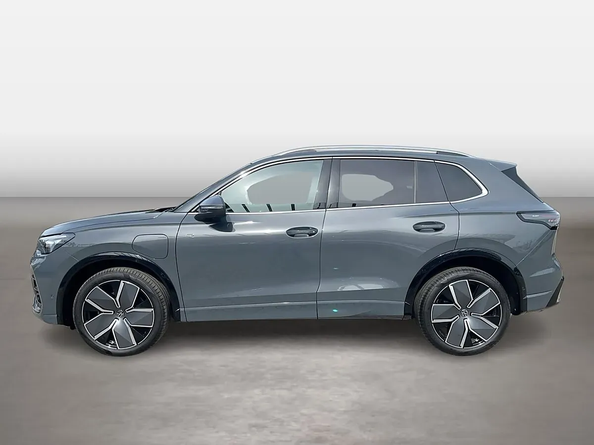 Volkswagen Tiguan 2026 photo 2