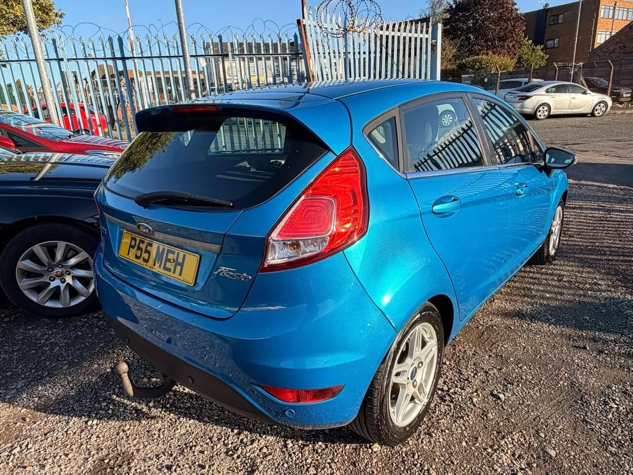Ford Fiesta 2013 photo 5