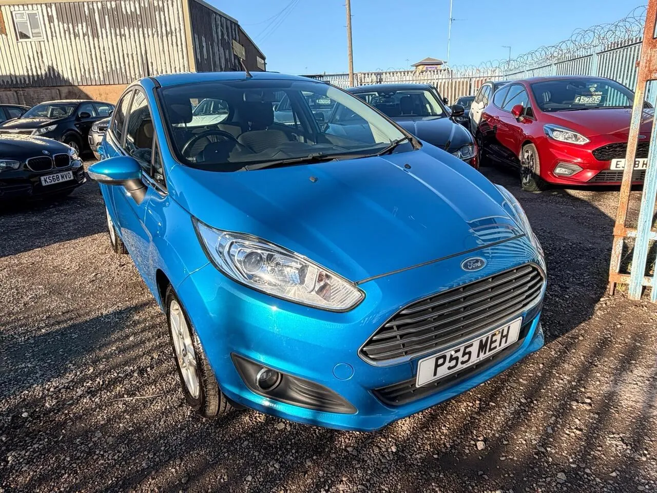 Ford Fiesta 2013 photo 2