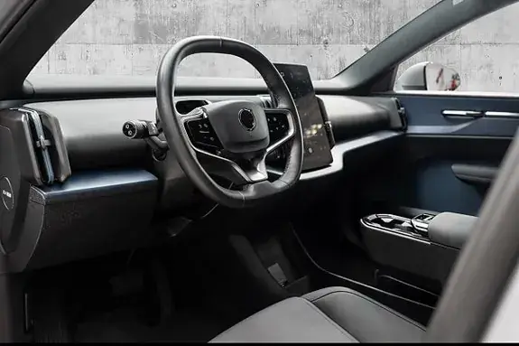 Volvo Ex30 2024 photo 5