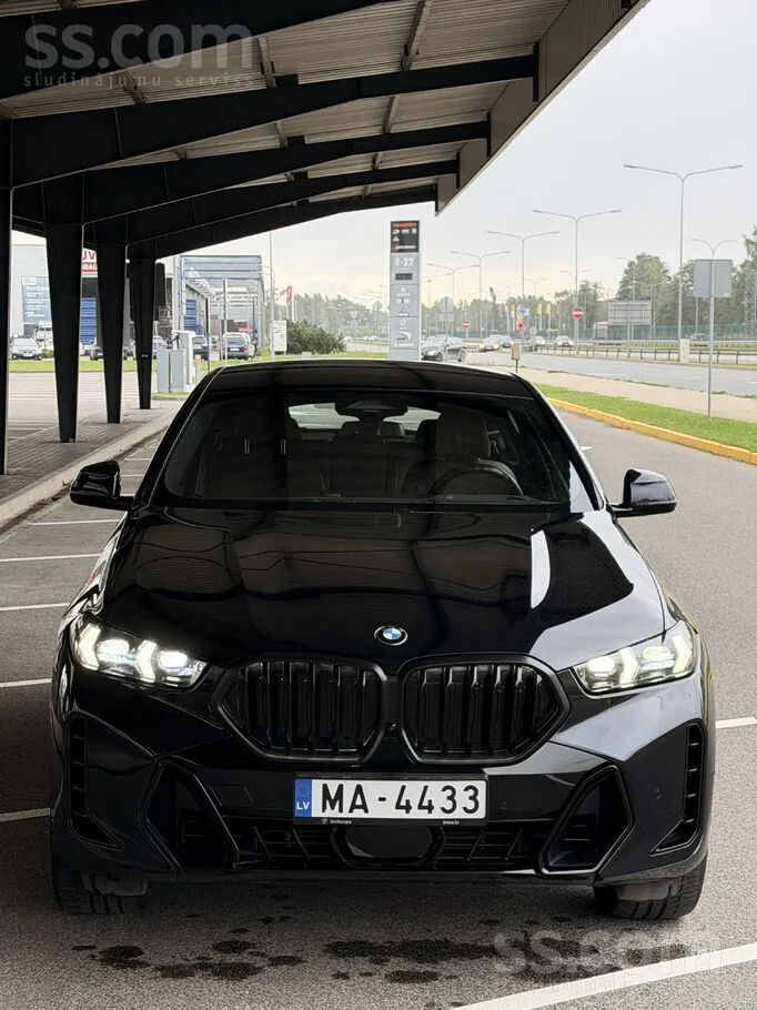 BMW X6