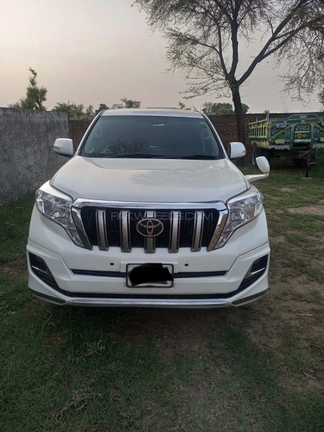 Toyota Land Cruiser