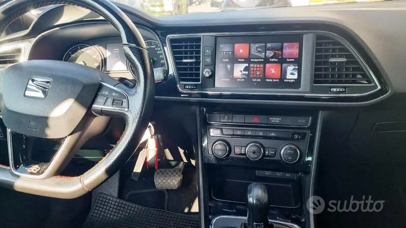 Seat Leon 2019 photo 4
