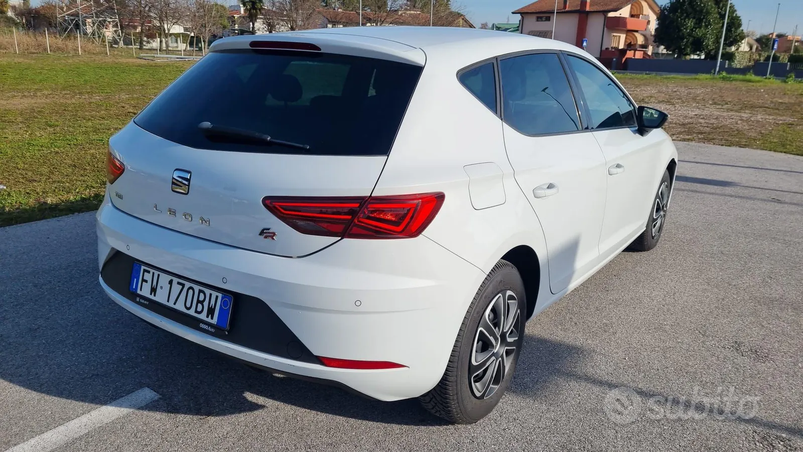 Seat Leon 2019 photo 3