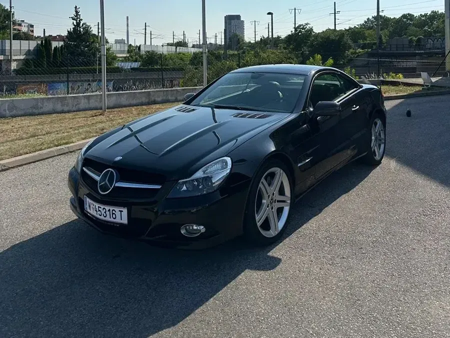 Mercedes-Benz Sl-Class