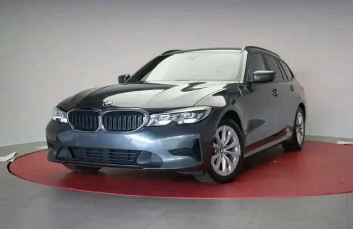 BMW 318