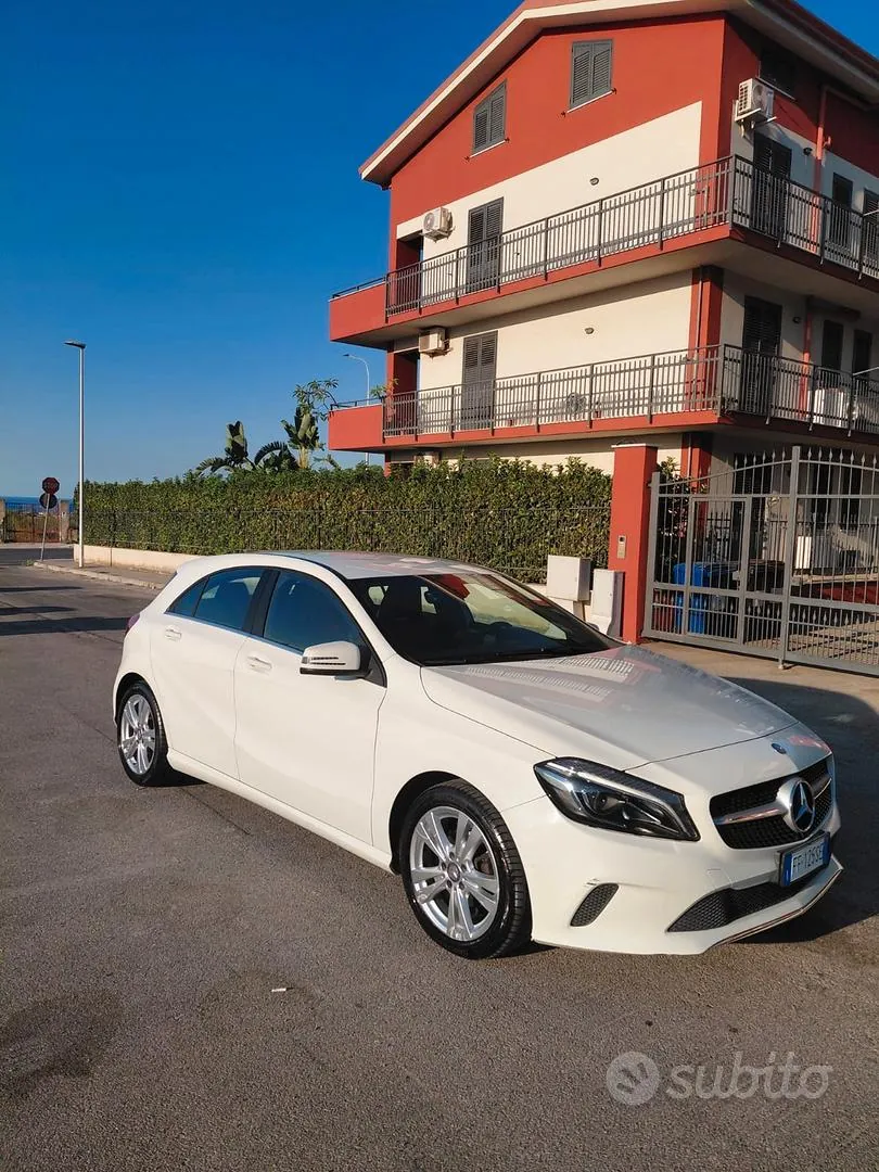 Mercedes-Benz A-Class 2017 photo 2
