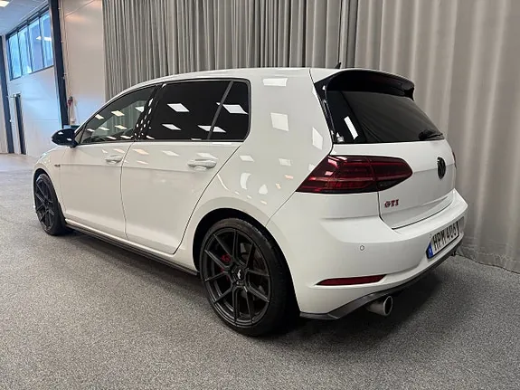 Volkswagen Golf I