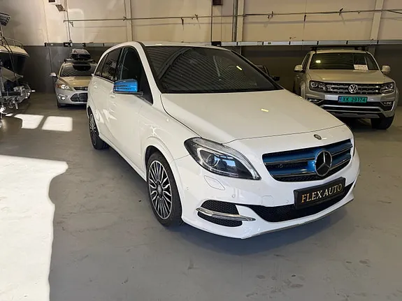 Mercedes-Benz Andre 2015 photo 4
