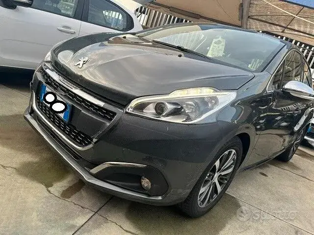 Peugeot 208 2017 photo 5